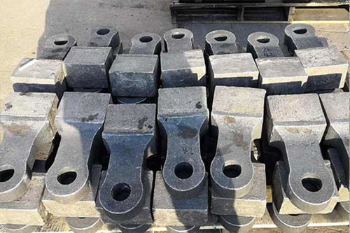 鄭州細(xì)碎機(jī)高鉻耐磨錘頭專業(yè)定制生產(chǎn)廠家多少錢(qián)一噸